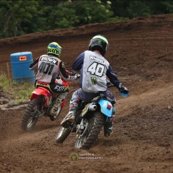 May be an image of one or more people, motorcycle, dirt bike and outdoors